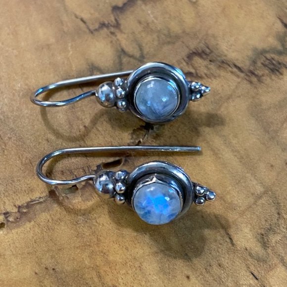 Sterling Silver Earrings with Moonstone Centre - Picture 1 of 6